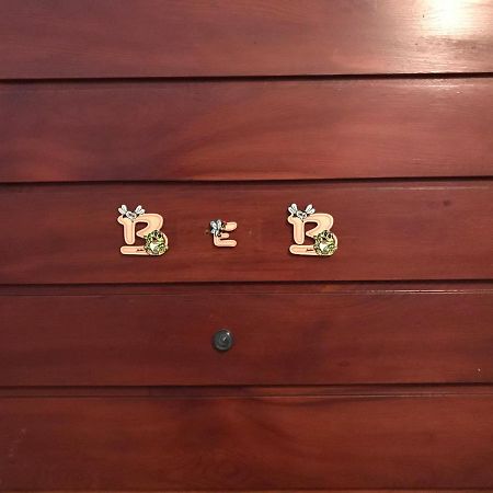 B&B Pellipario Urbino Bagian luar foto