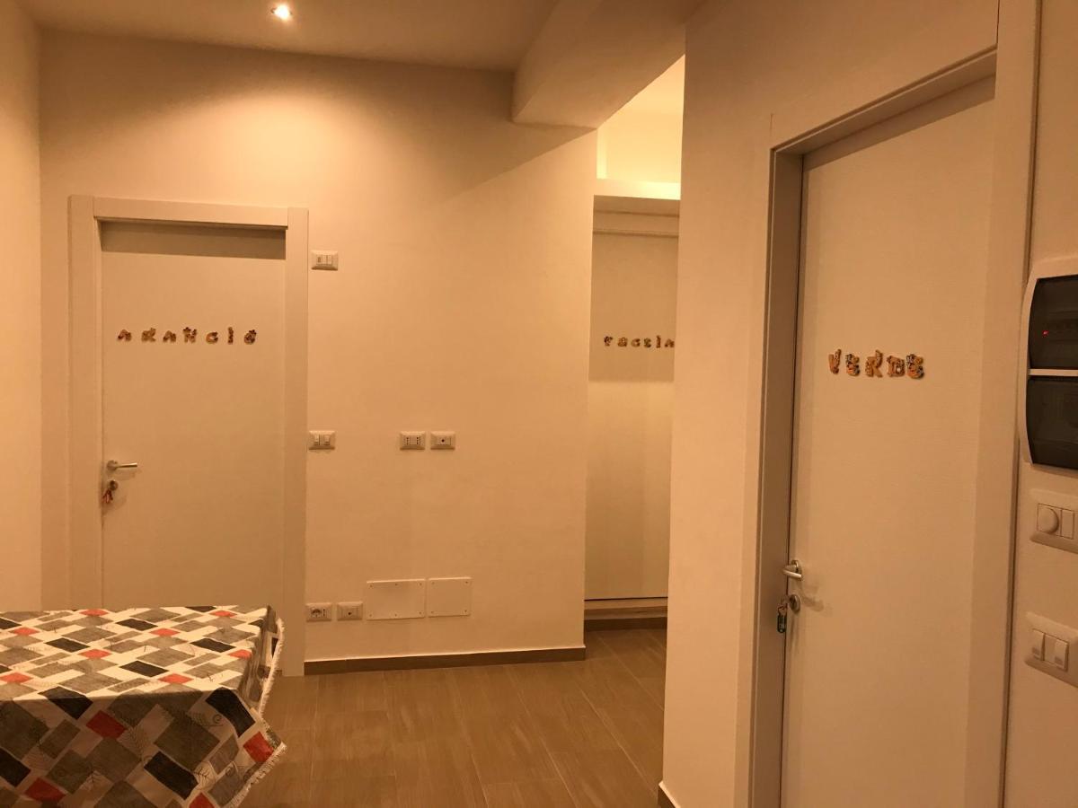B&B Pellipario Urbino Bagian luar foto